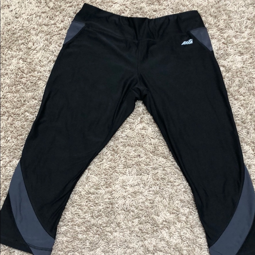 Women’s workout leggings